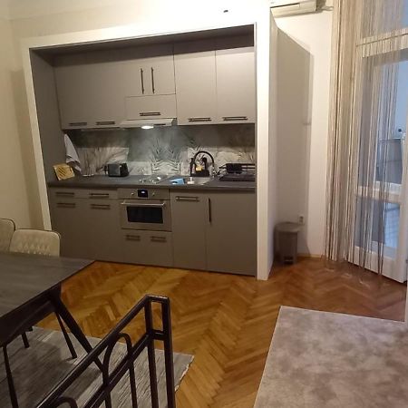Bohemian Apartment Belgrade Exterior photo